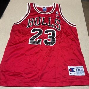 Vintage Champion NBA Chicago Bulls Michael Jordan #23 Youth L 14-16 Jersey Red